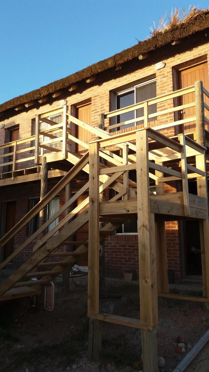 Hostal La Virazon بونتا ديل ديابلو المظهر الخارجي الصورة